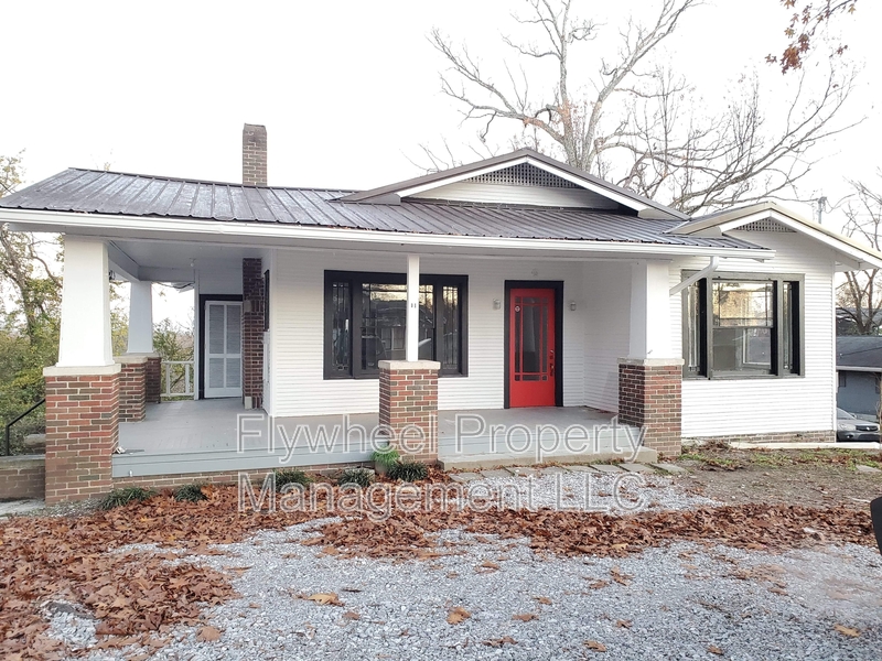 Chattanooga Condo: 910 South Crest Road - B