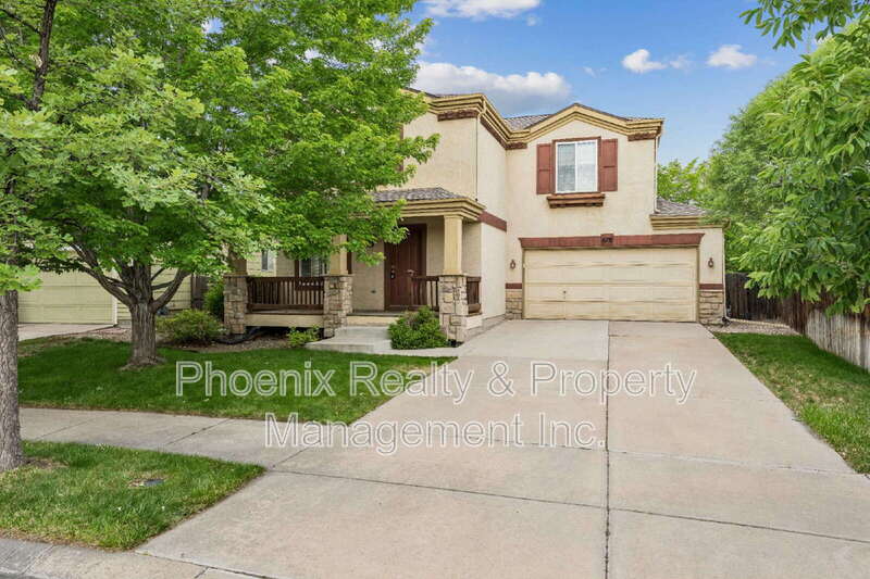 Erie House: 678 Mathews Cir.