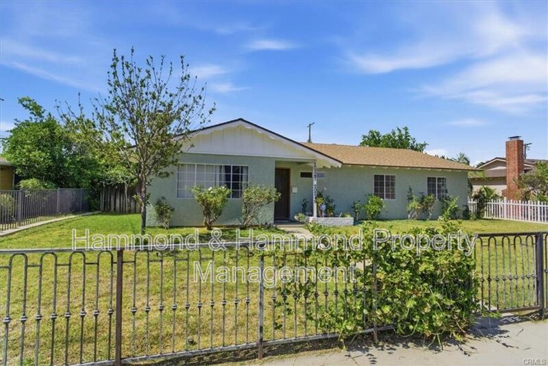 Winnetka House: 20247 Parthenia St.