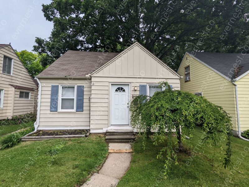 Request a Viewing for 2138 Mansfield Road Tenant Turner