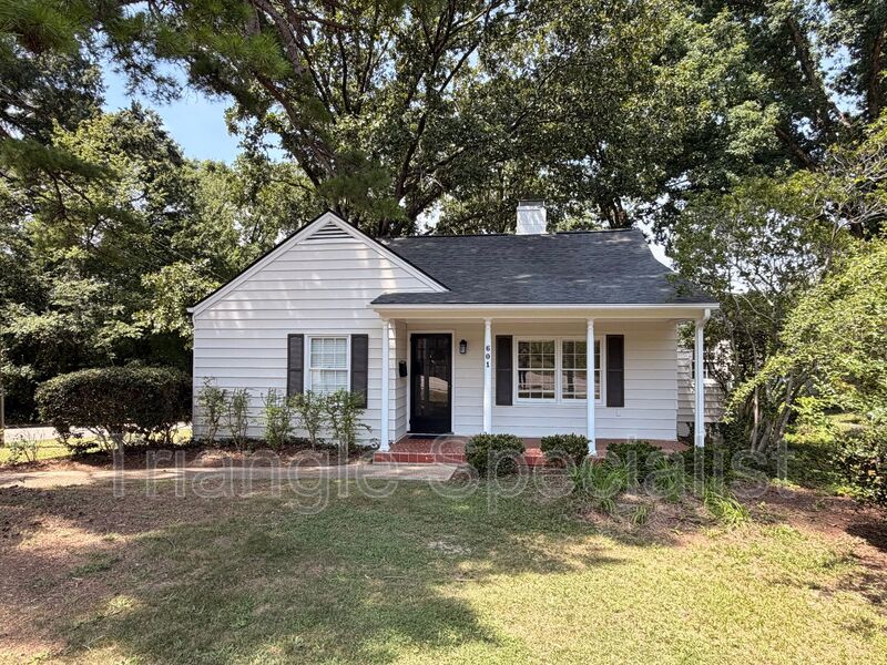 Raleigh House: 601 Dixie Trail