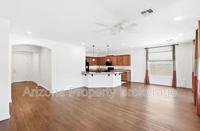Litchfield Park House: 4551 N. Luna Rd. W