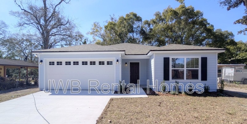 Jacksonville House: 4852 Booker St