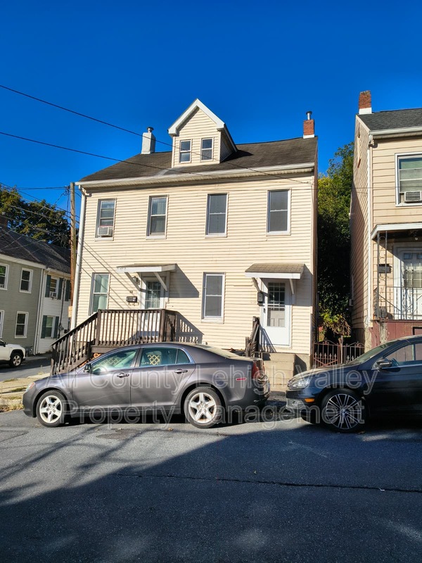 Main image for 50 N 7th St