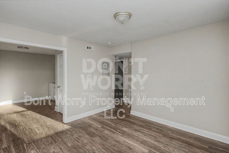 Eden Condo: 615 Dumaine Street