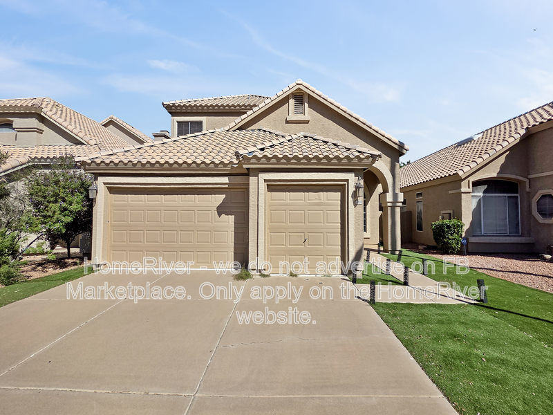 Tempe House: 192 W Los Arboles Dr