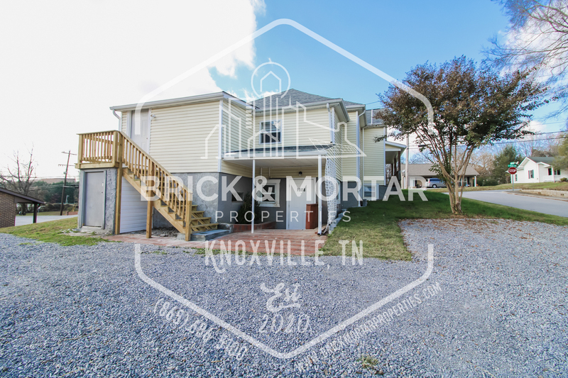 Maryville Condo: 1008 East Harper Avenue