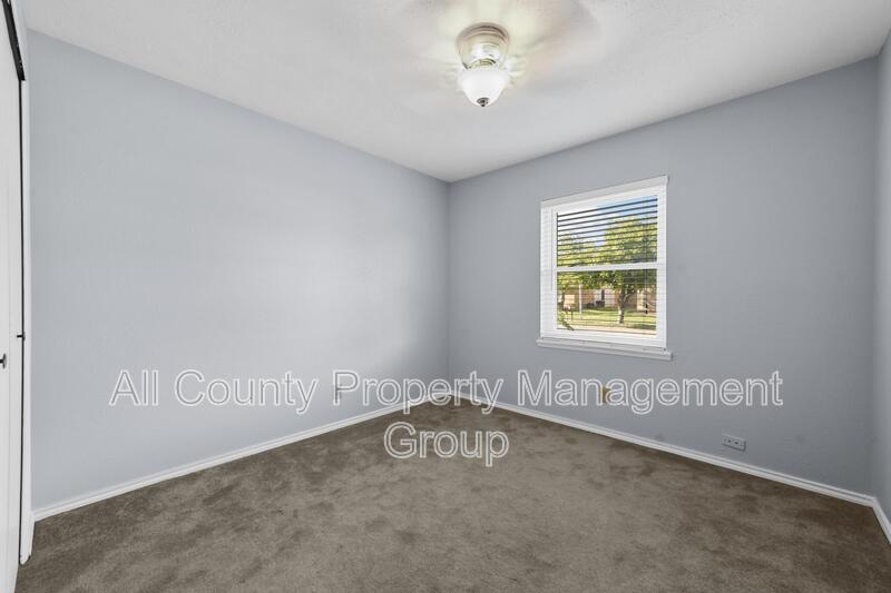 Main Rental Photo 12