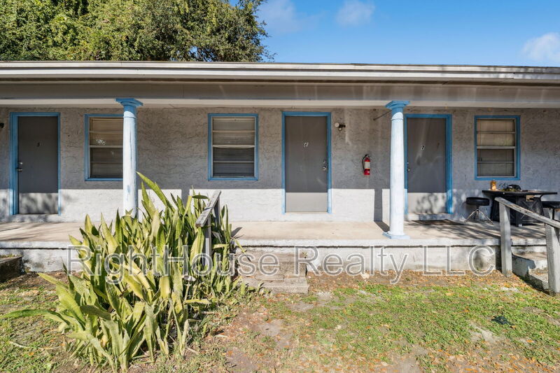 Lakeland Condo: 2430 Tanglewood St