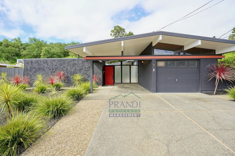 San Rafael House: 18 Anchorage Ct