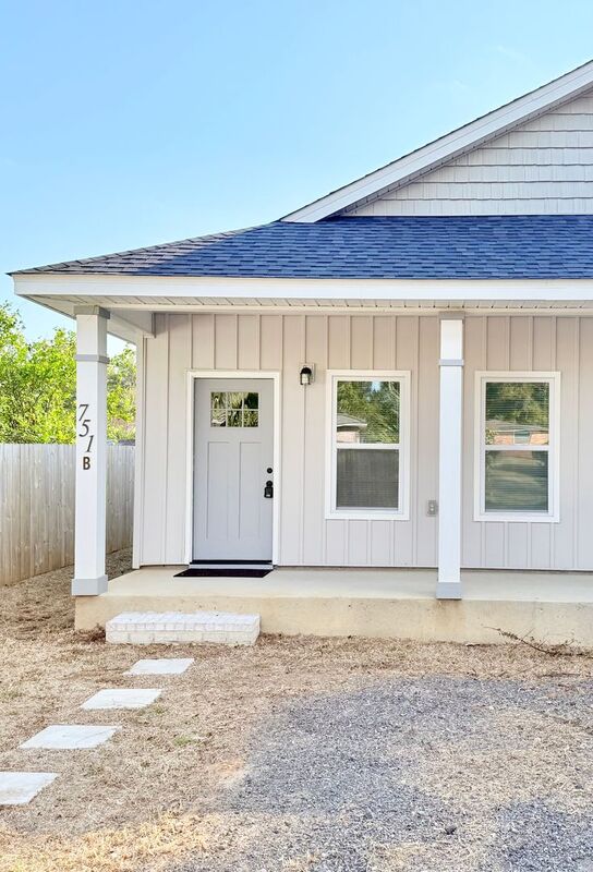 Pensacola Condo: 751 Lloyds Alley