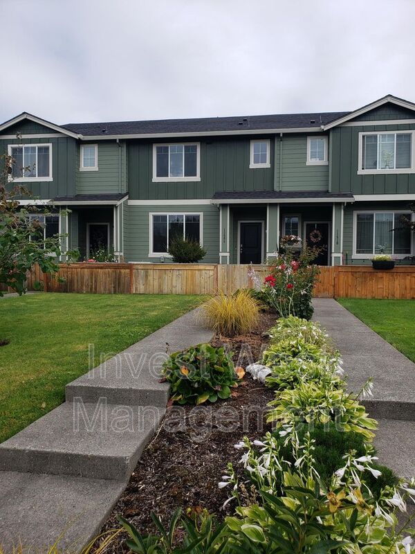 Vancouver House: 11506 NE 22nd Cir