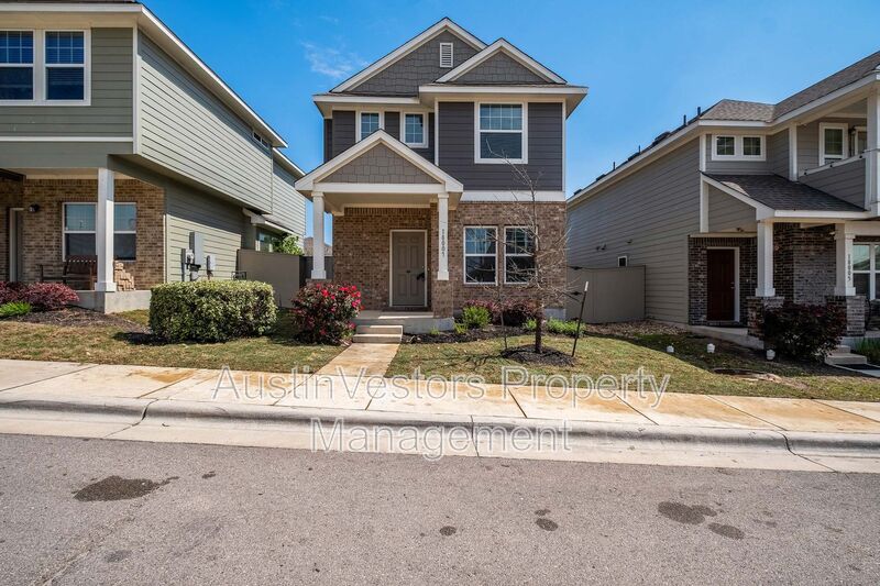 Pflugerville House: 18007 Malnati Dr