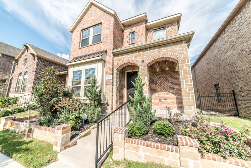 Irving House: 6836 Prompton Bend