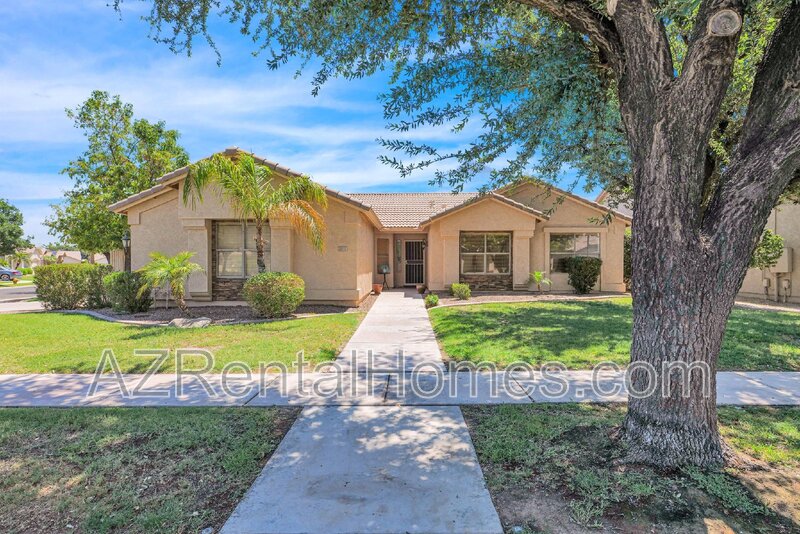 Chandler House: 4891 South Rosemary Drive
