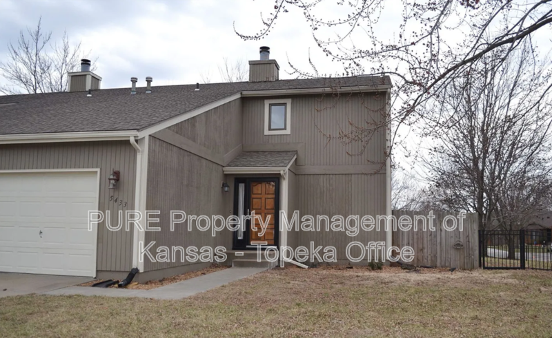 Topeka House: 5433 SW Sena Dr.