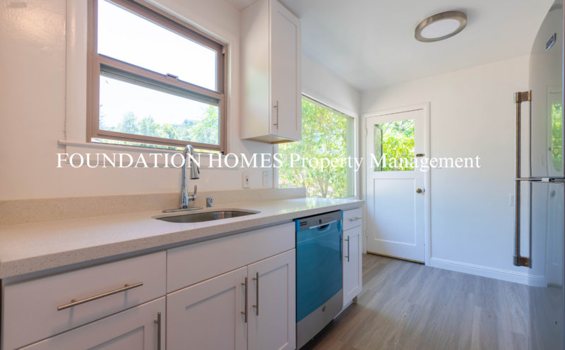 San Rafael House: 315 C St