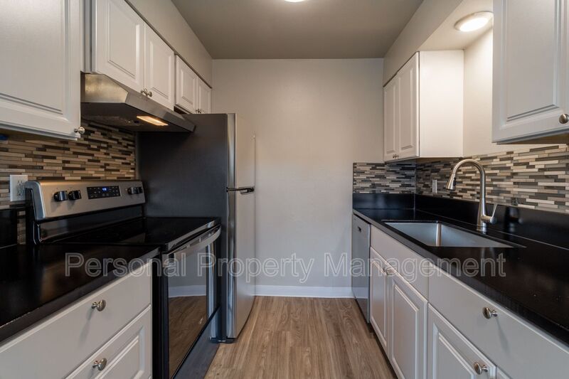 Vancouver Condo: 1008 NE 86th ST