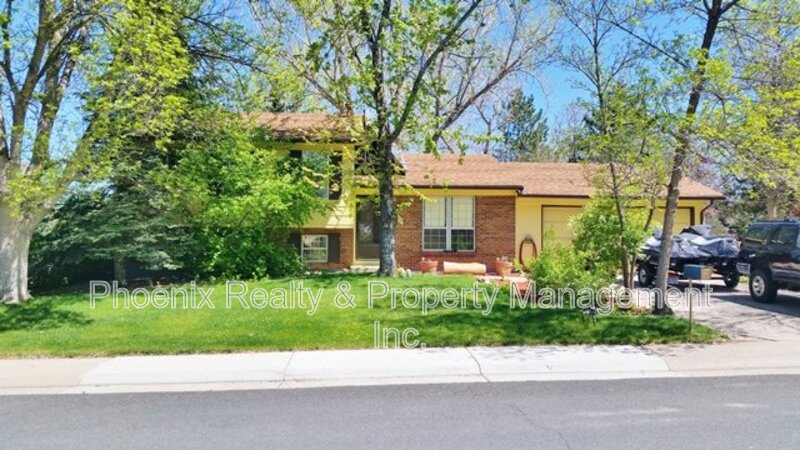 Louisville House: 2332 McKinley Ave.