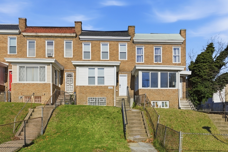 Baltimore House: 3202 Mondawmin Avenue