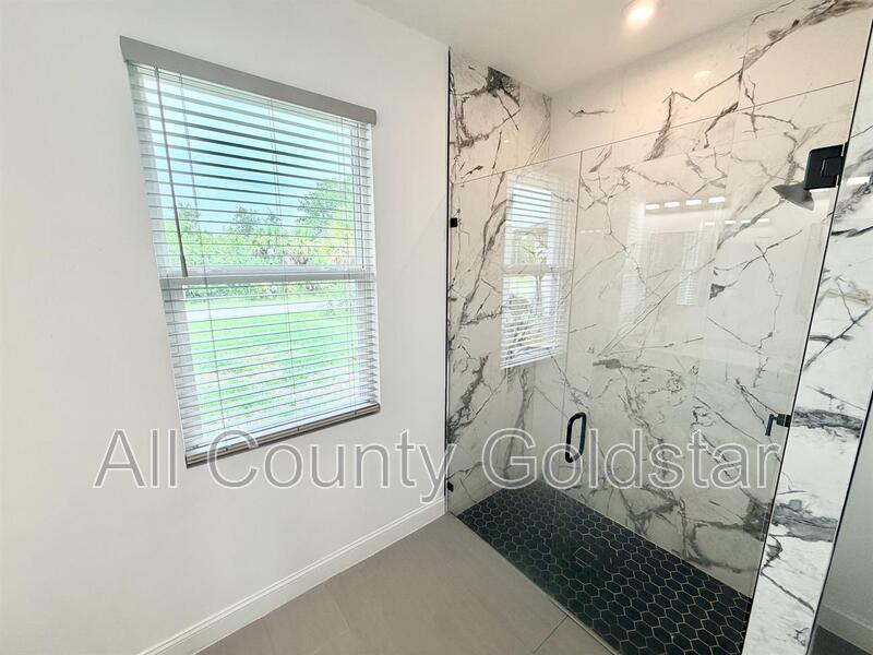 Main Rental Photo 15