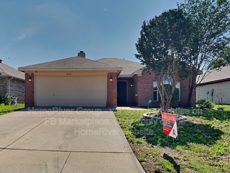 Fort Worth House: 10416 Aransas Dr