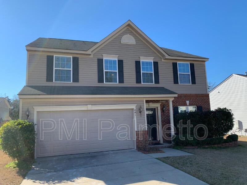 Chapin House: 481 Whispering Oak Cir