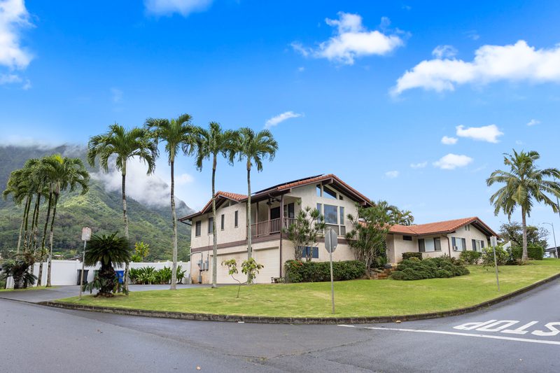 Kailua House: 1219 Kelewina St