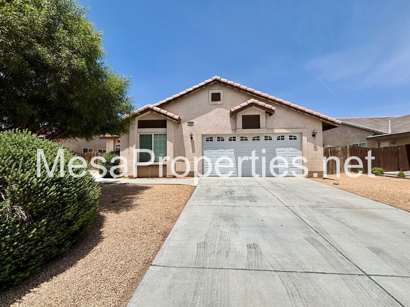 Victorville House: 16000 Elkins St.