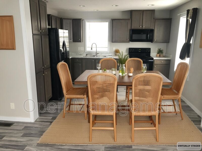 Cleveland House: 2700 Brookpark Rd