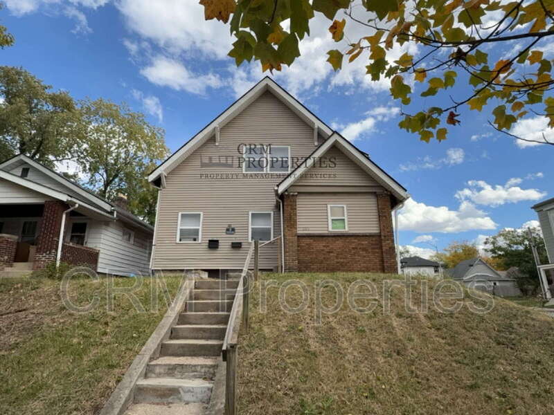 Indianapolis Condo: 301.5 North Temple Avenue