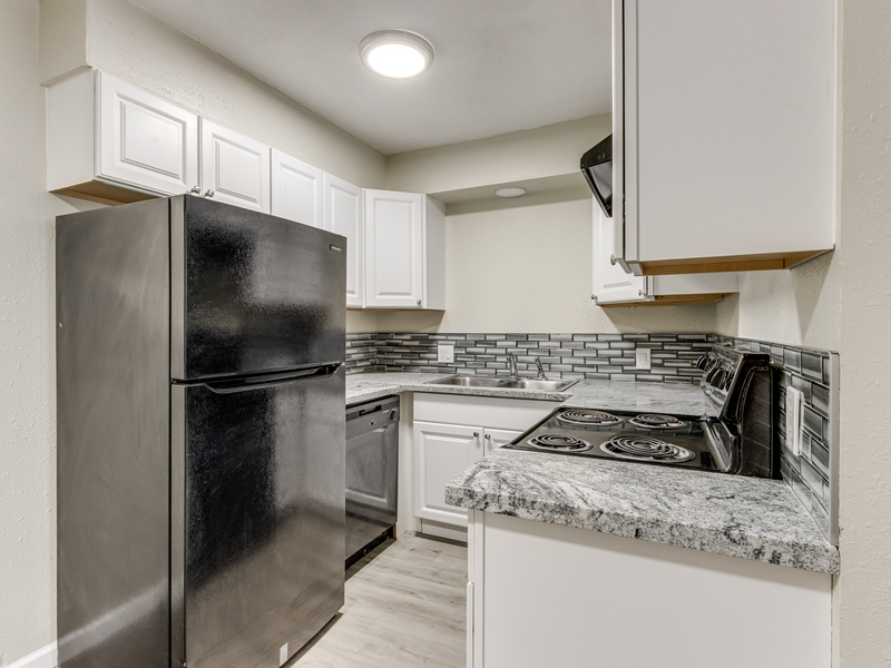 Oklahoma City Condo: 1000 NW 88th St. - E01