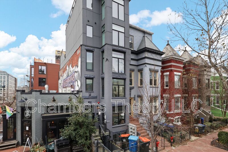 Washington Condo: 4 R St NW