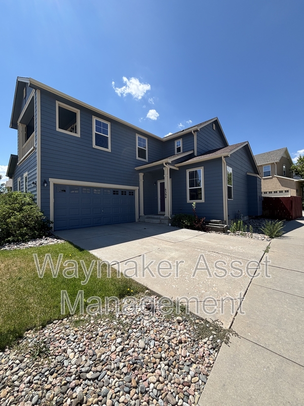 Colorado Springs House: 6594 Silverwind