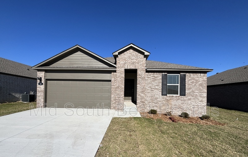 Hensley House: 52 Kelton