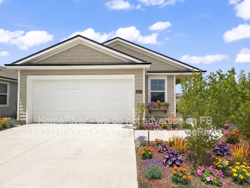 Jacksonville House: 4271 Quaking St
