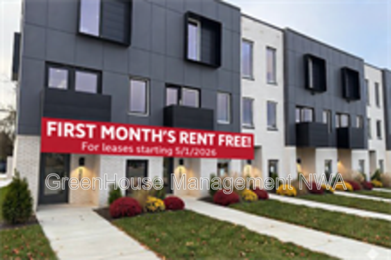 Bentonville House: 840 SE 8th Street