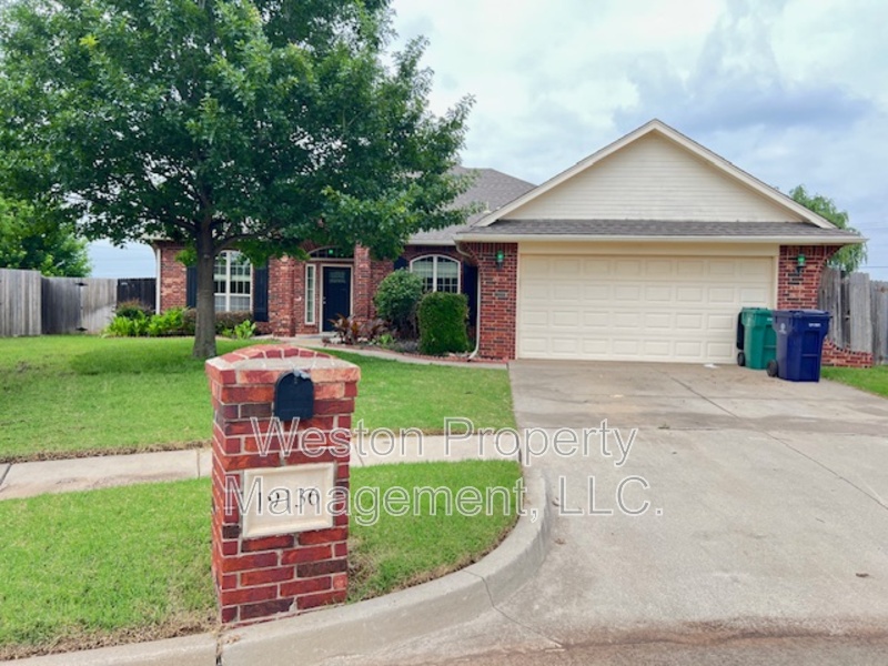 Edmond House: 19136 Cottonwood Court