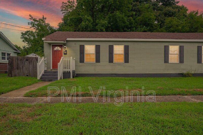 Portsmouth Condo: 68 Carver Cir