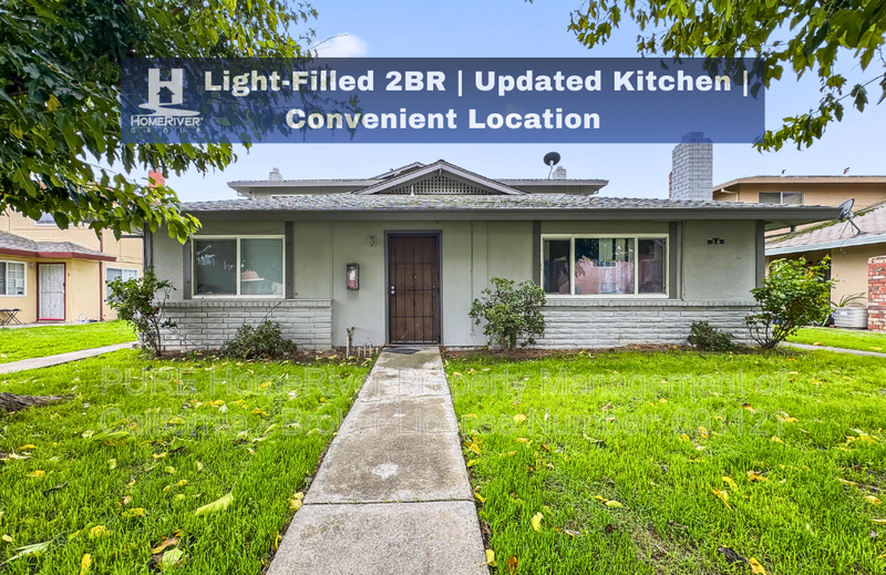 Sacramento Townhome: 34 Nedra Ct