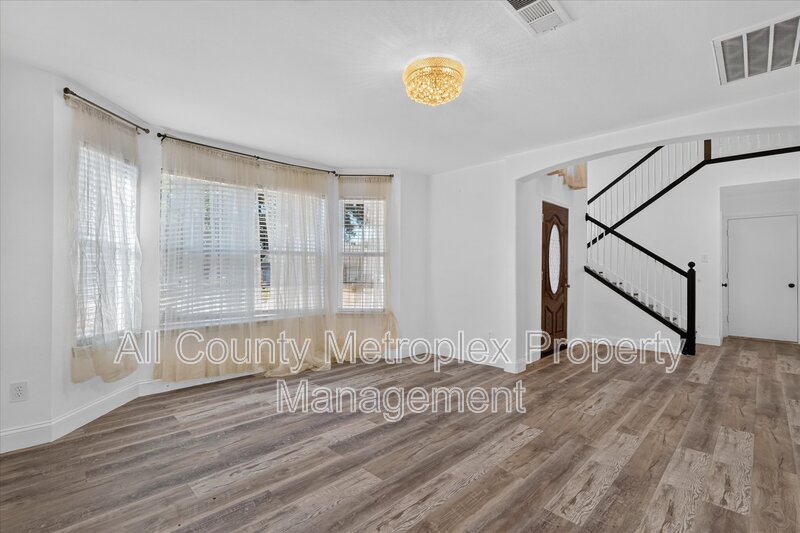 Main Rental Photo 5