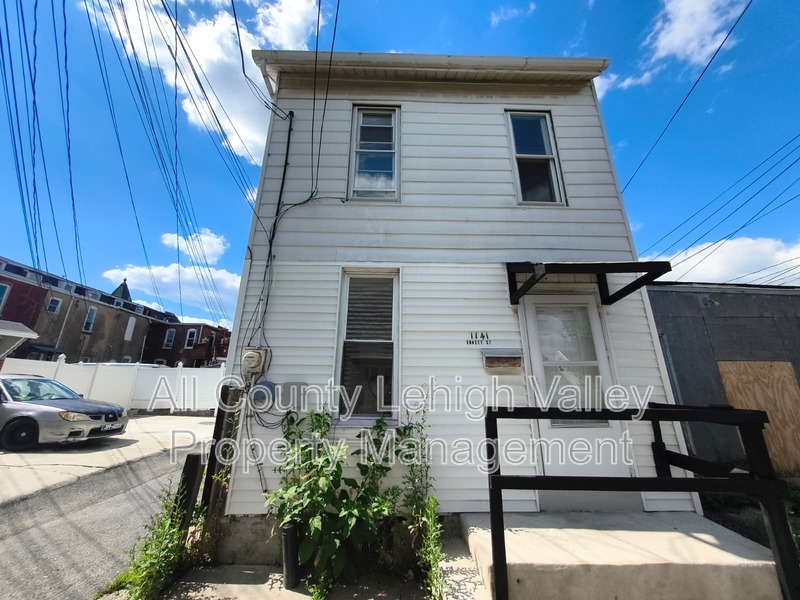 Allentown House: 1141 Emmett St