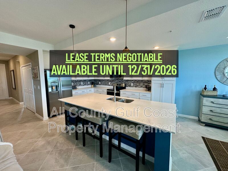 Venice House: 12240 Wellen Golf St