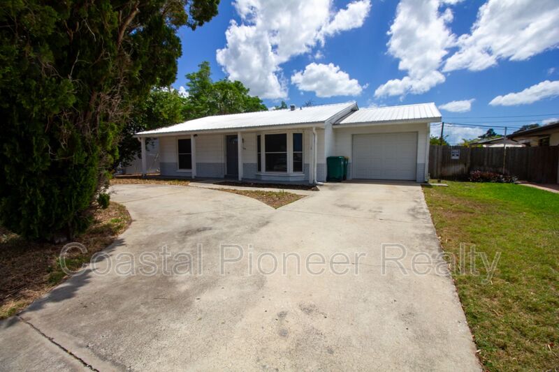 Seminole House: 10760 62nd Ave