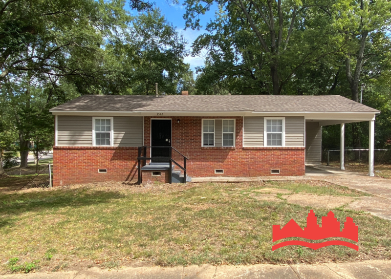 Memphis House: 3572 Suzanne Dr