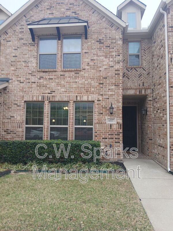 McKinney House: 6337 Fortuna Lane