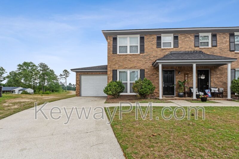 Augusta Townhome: 2326 Greengate Drive
