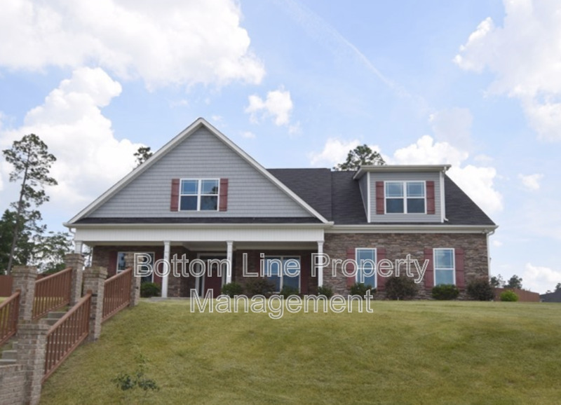 Sanford House: 22 Pelican Court
