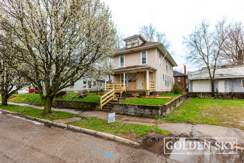 Muncie Condo: 219 East Willard Street #3