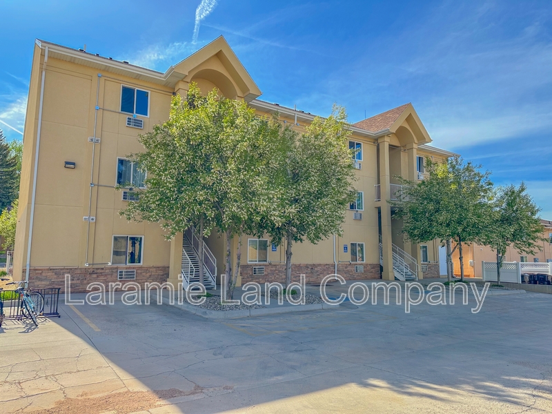 Laramie Condo: 1157 North 17th Street